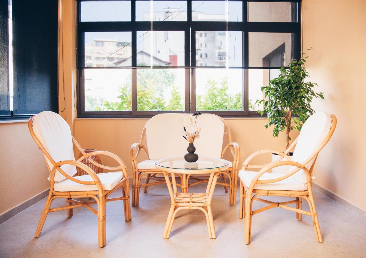Mono Boutique Apartments Тирана Екстериор снимка