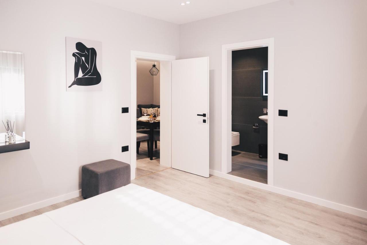 Mono Boutique Apartments Тирана Екстериор снимка