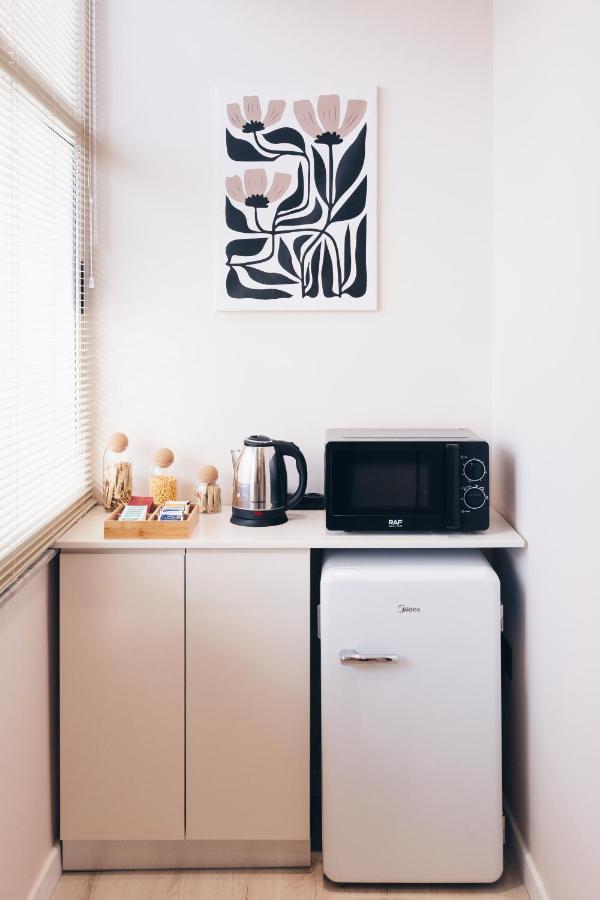 Mono Boutique Apartments Тирана Екстериор снимка